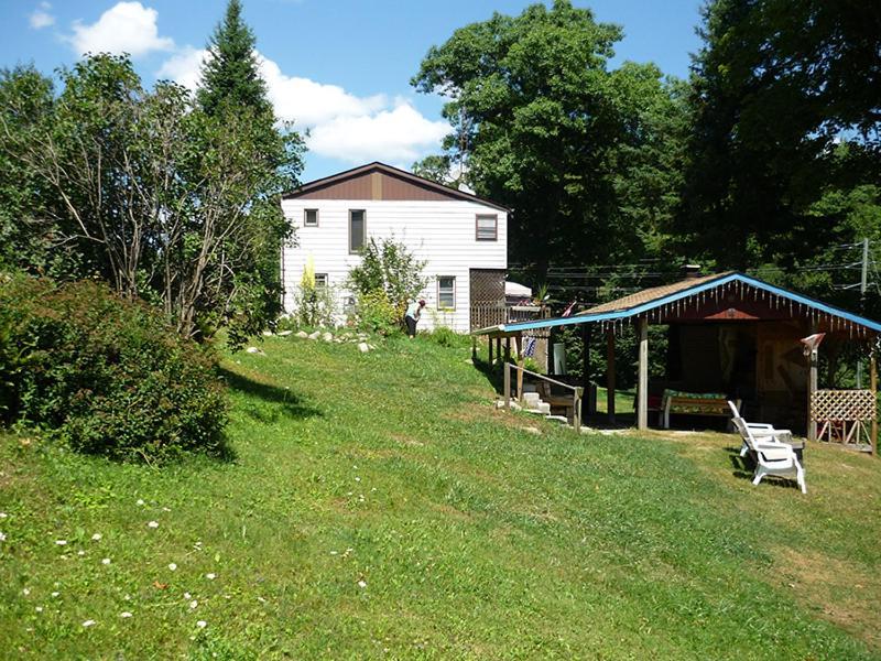 Silver Springs Cottage Resort Harcourt Esterno foto