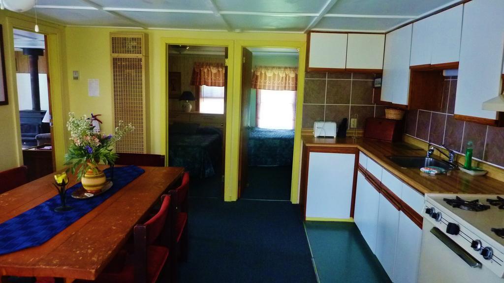 Silver Springs Cottage Resort Harcourt Esterno foto