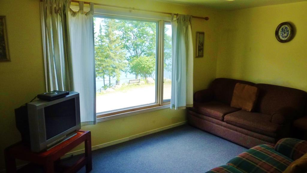 Silver Springs Cottage Resort Harcourt Esterno foto