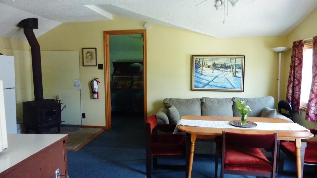 Silver Springs Cottage Resort Harcourt Esterno foto